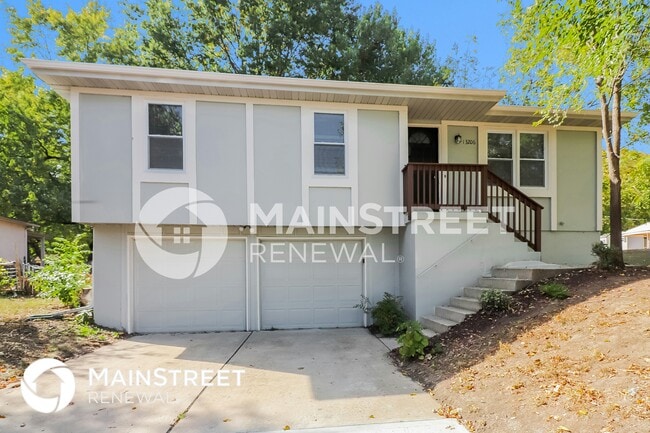 Building Photo - 13206 15 St