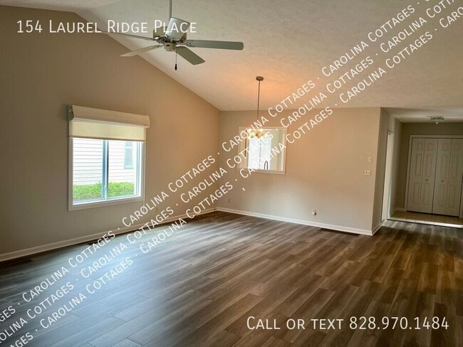 Photo - 154 Laurel Ridge Pl