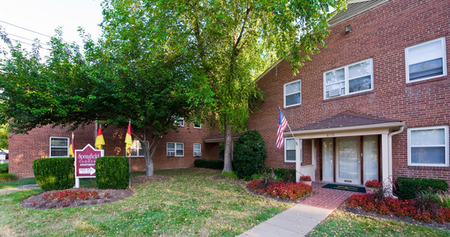 Photo - Springfield Gardens Apartamentos