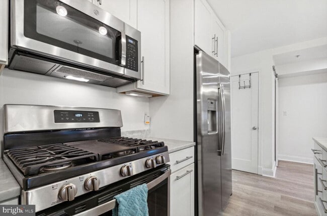 Photo - 1343 Pennsylvania Ave SE Unit 1