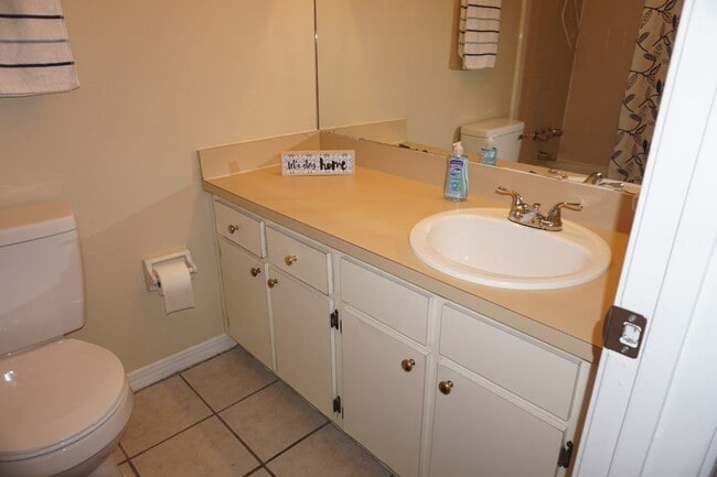 Photo - 3 Bedroom 2 Bathroom with Bonus Room