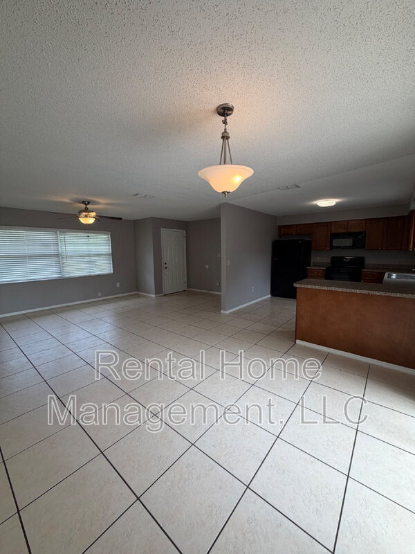Photo - 100 Sweet Gum Ct