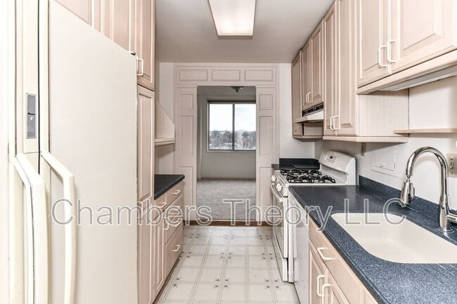 Photo - 6621 Wakefield Dr Unit #802