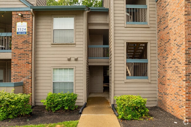 Idlewood Apartments
