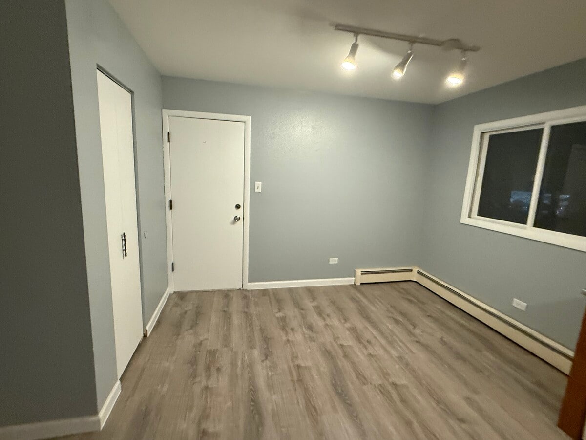 Photo - 18329 West St Unit 3W