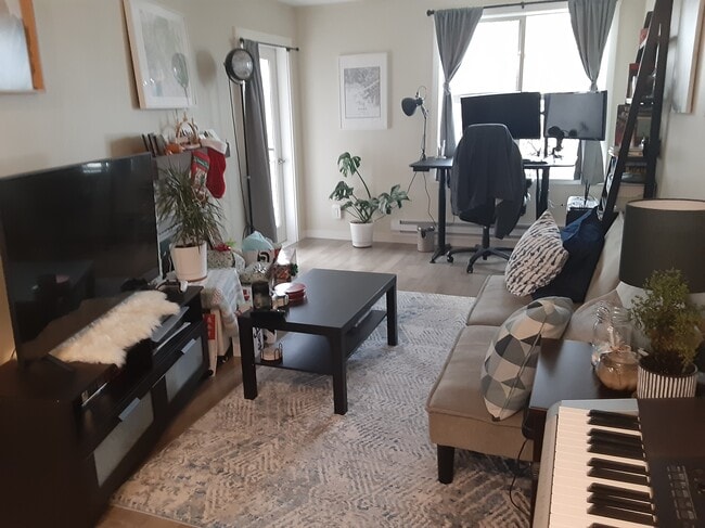 Photo - 769 Hayes St