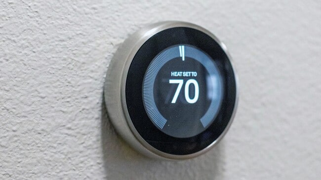 Disponemos de termostatos inteligentes con wifi para su apartamento. *En algunas unidades, pueden aplicarse cargos adicionales.