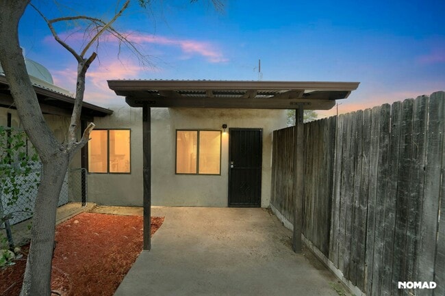 Building Photo - 127 N 1st Ave