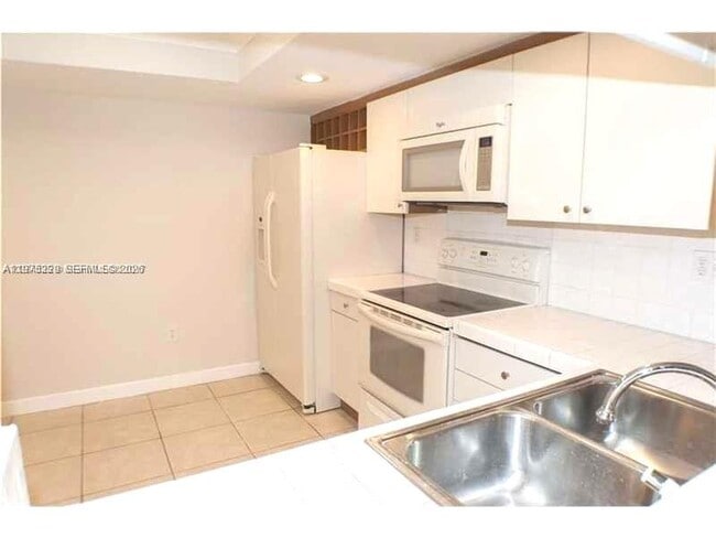 Photo - 8830 SW 123rd Ct Unit I305