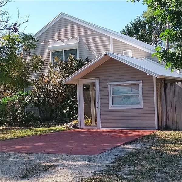 Photo - 2045 54th Ave