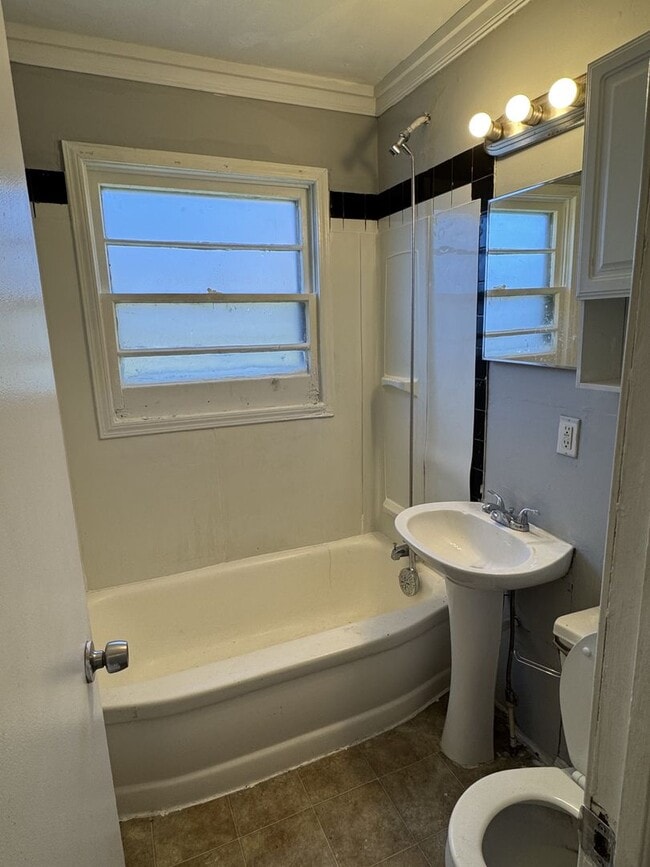Photo - 8002 E 88th Pl
