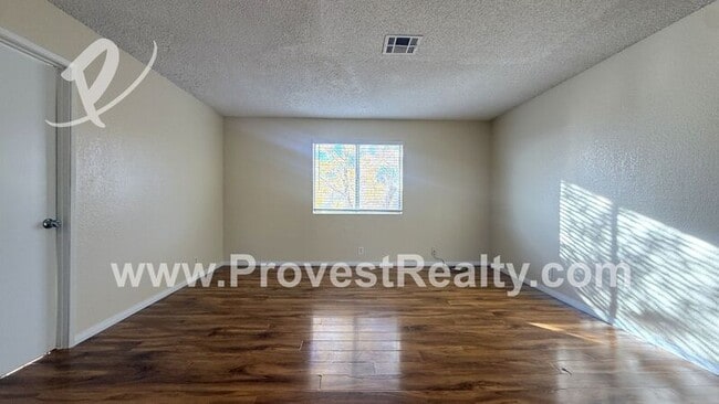 Photo - 17979 Quantico Rd