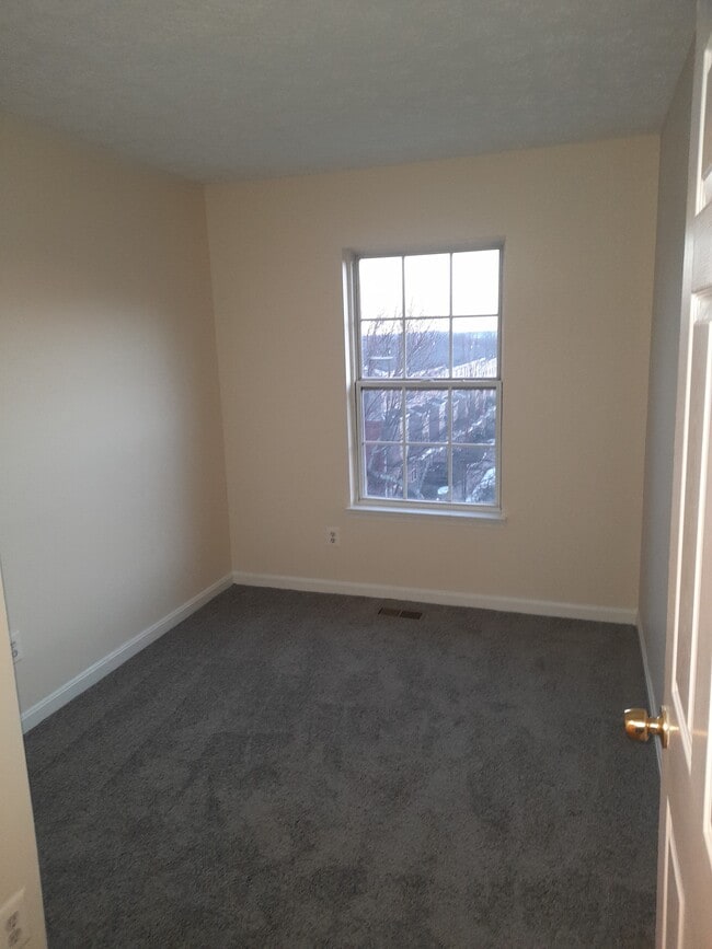 Photo - 2703 Claybrooke Dr