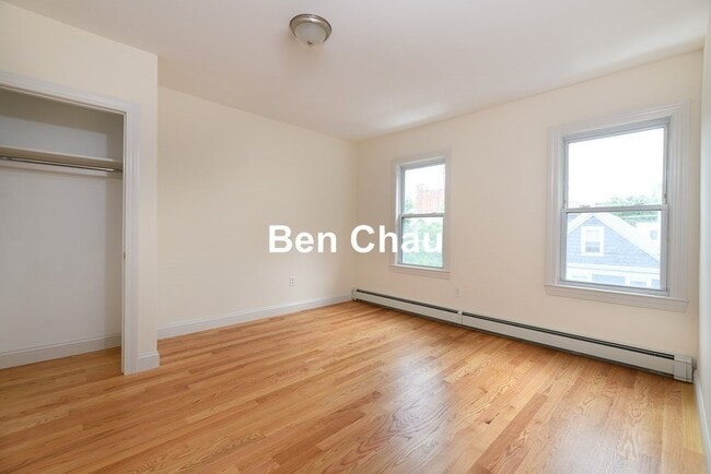 Photo - 305 Hurley St Unit 2B
