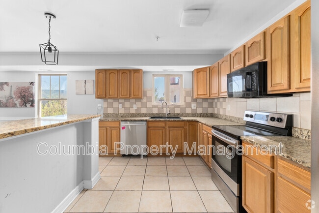 Building Photo - 1829 Providence St NE Rental