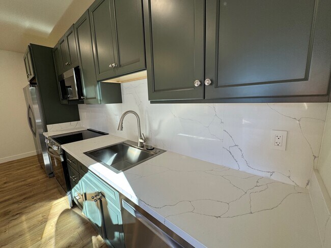 Photo - 5609 Benhenry Ct