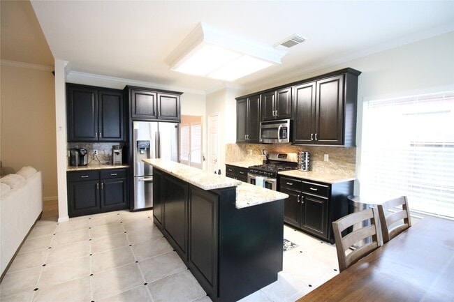 Photo - 114 Chandler Ct