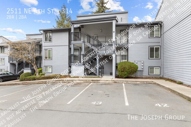 Building Photo - 2511 NE 4th St Unit 314