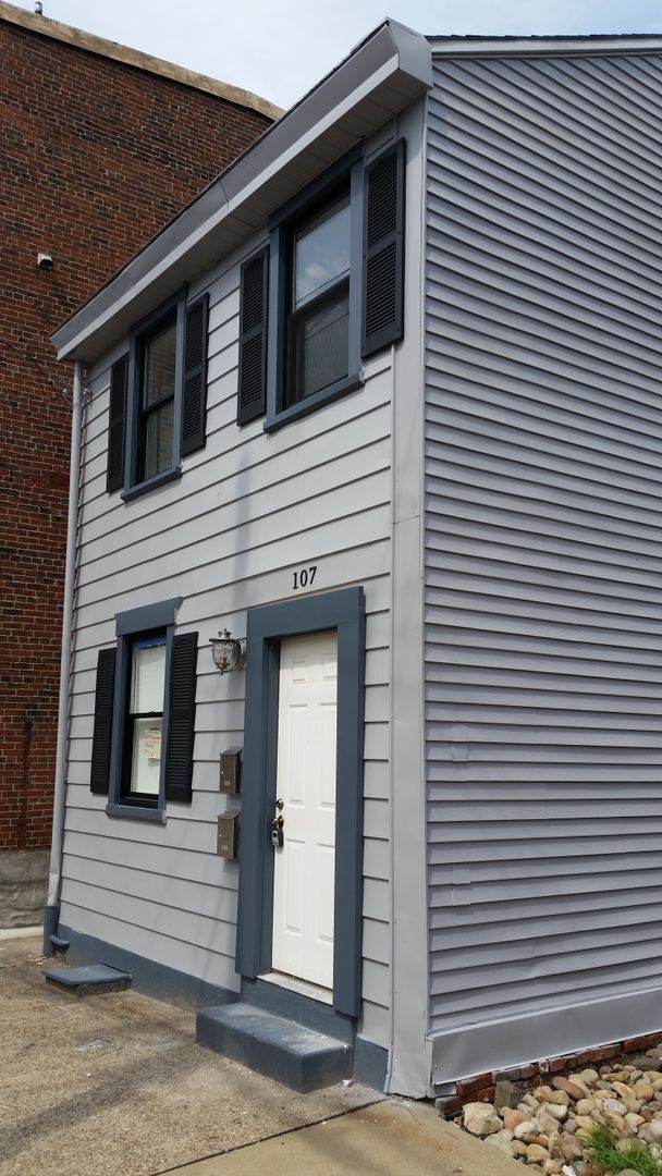 Building Photo - 107 S 16th St Unit 2
