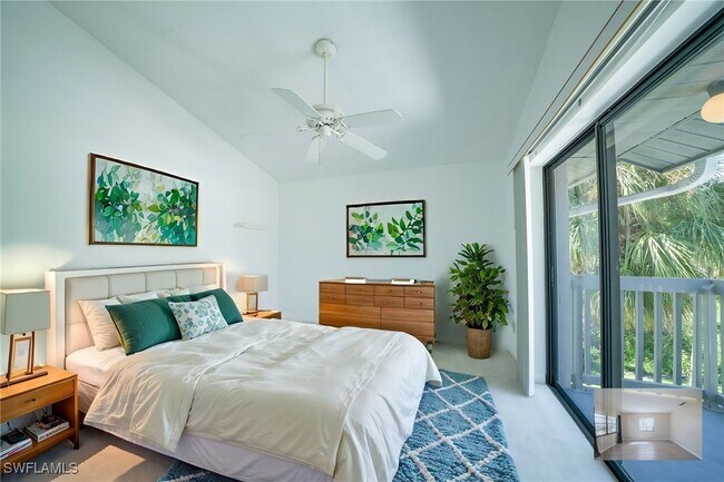 Photo - 17455 Overhill Dr