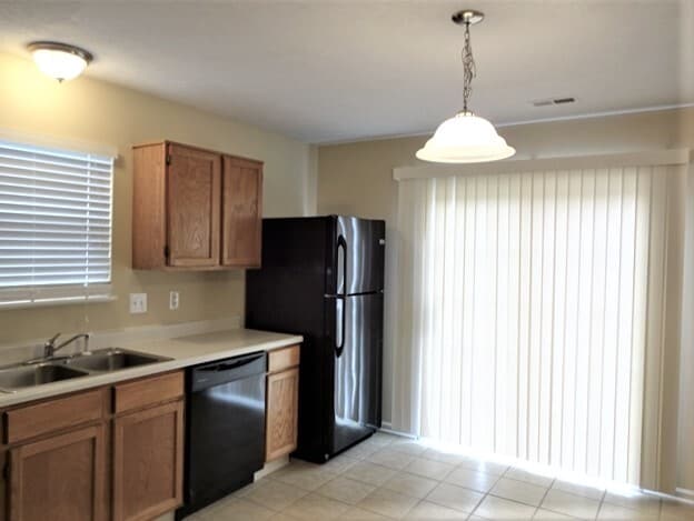 Photo - 293 Story Rd