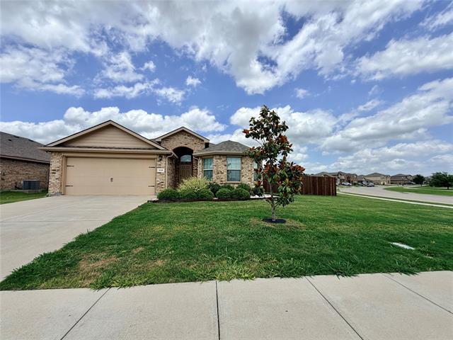 Photo - 520 Cantebury Park Ln