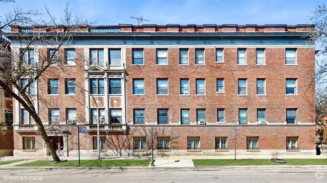 Building Photo - 5113 S Woodlawn Ave Unit 5110-2H Rental