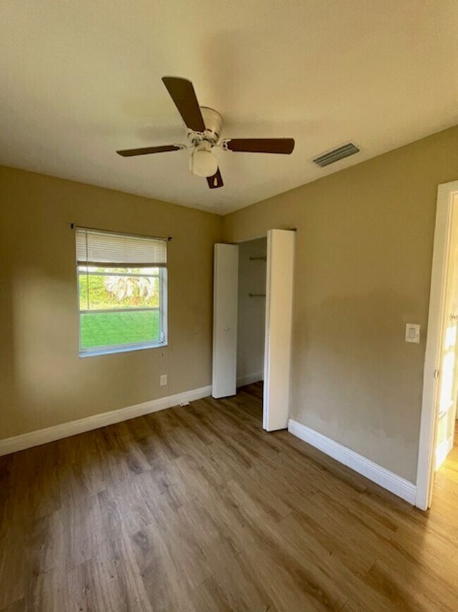 Photo - 1023 Gerona Ave