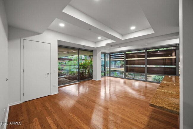 Photo - 7141 E Rancho Vista Dr Unidad 3007