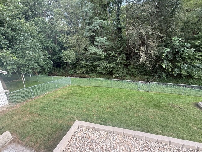 Photo - 648 Waverly Rd
