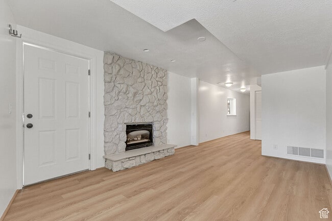 Photo - 575 Upper Evergreen Dr