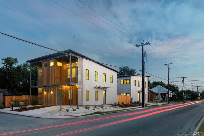 Photo - Room in Townhome on S Cherry St