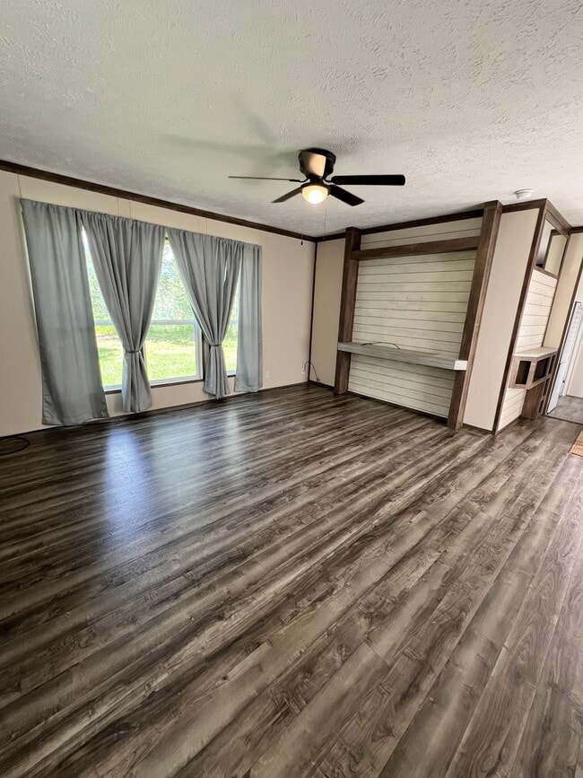 Photo - 1438 Mountain Valley Rd