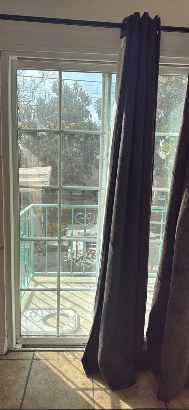 Photo - 4327 Kenwood Ave Unit Back