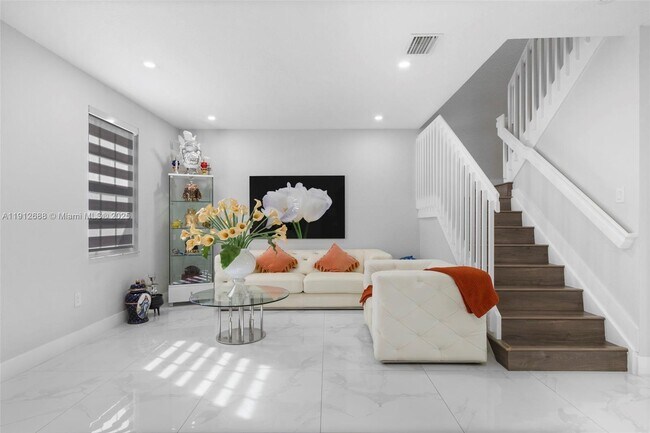 Photo - 15245 SW 8th Way