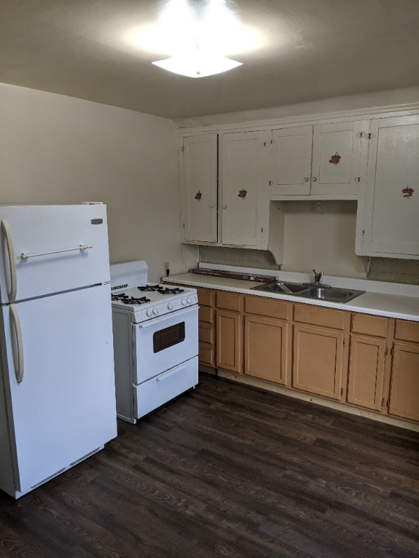 Photo - 746 Hackett St Unit Upper