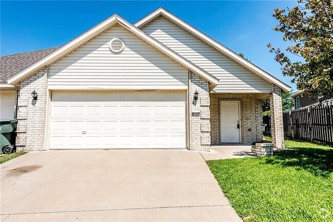 Building Photo - 6102 Milliken Bend Rental