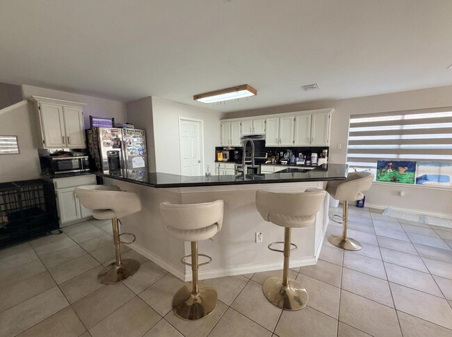 2815 Don Sergio Dr