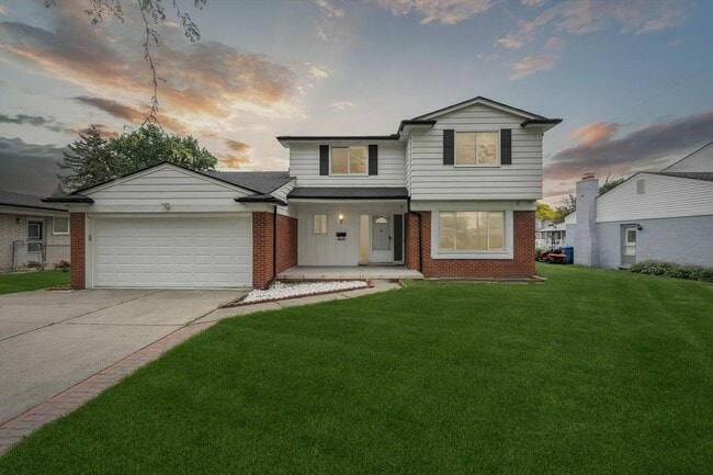 Move-In Ready 4 bedroom, 3 bathroom Home i... - Move-In Ready 4 bedroom, 3 bathroom Home i...
