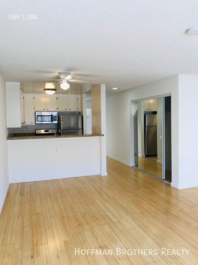 Building Photo - 2485 Sawtelle Blvd Unit 103