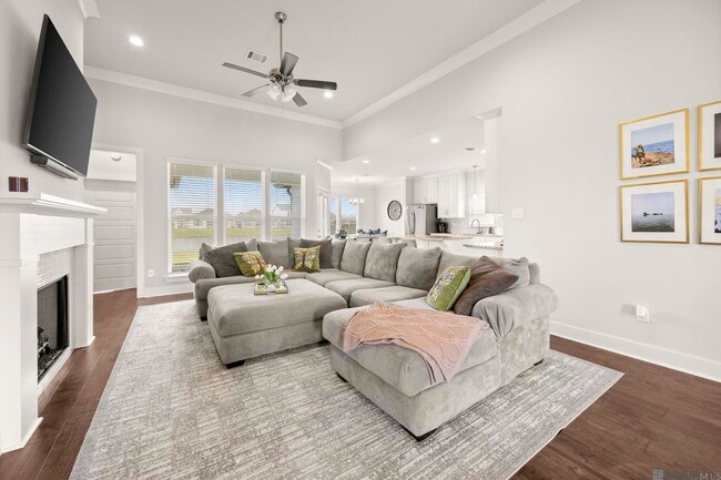 Photo - 3143 Canewood Ln