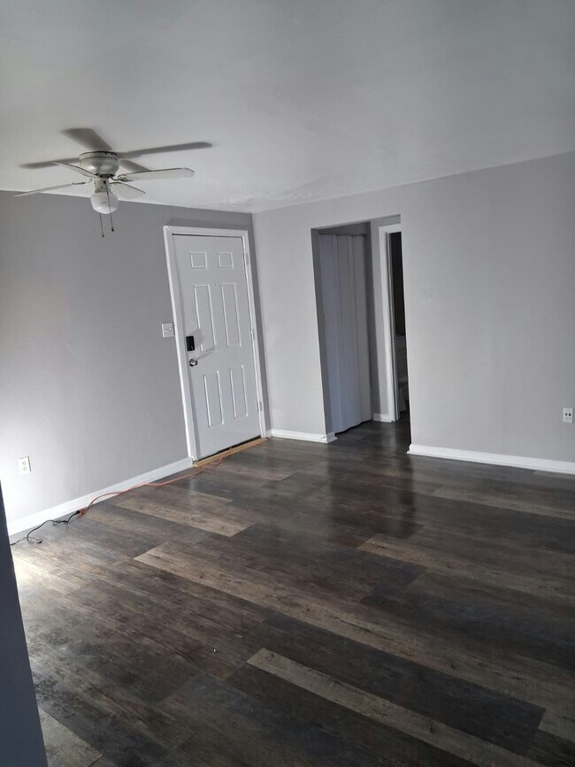 Photo - 13540 Superior Ave Unidad 309