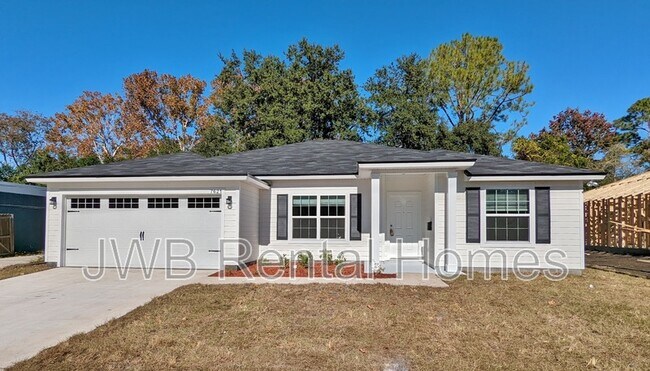 Photo - 7621 Arble Dr