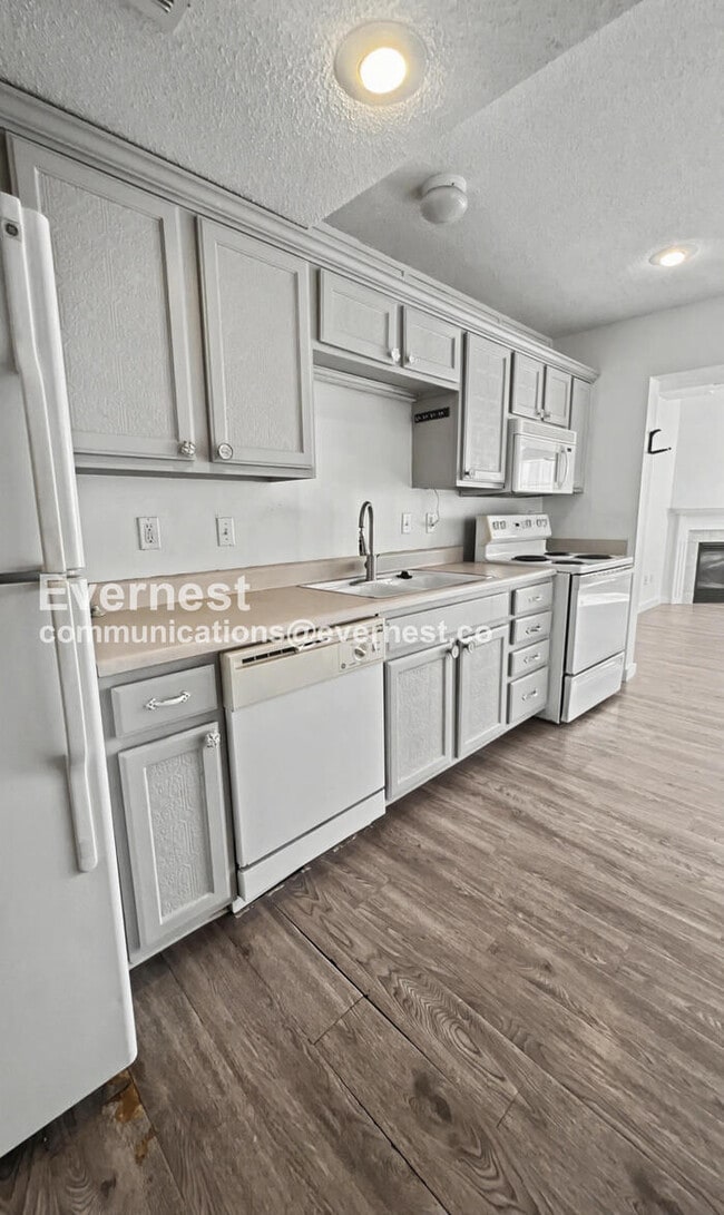 Photo - 8114 N Lawn Ave