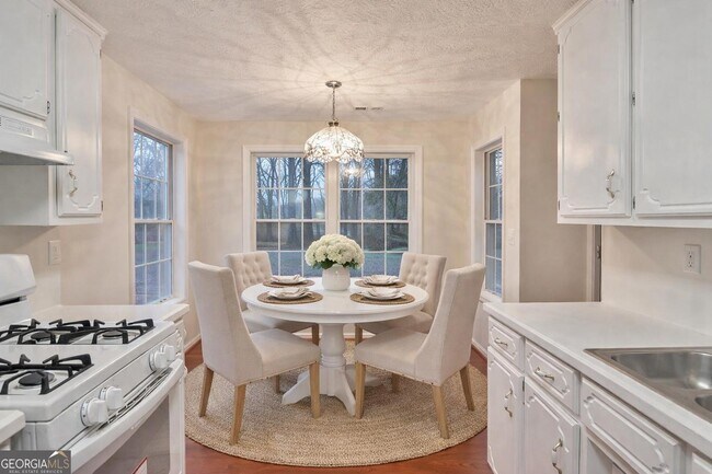 Photo - 154 Leighs Grove Ct