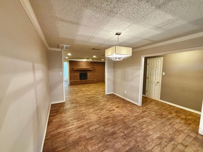 Photo - Pre-leasing for early July move in!