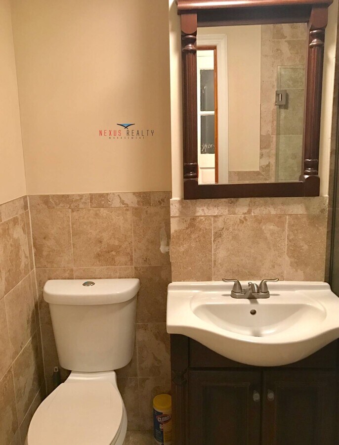 Photo - 48-31 44th St