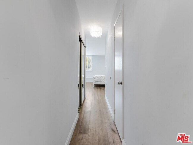 Photo - 441 N Oakhurst Dr Unit 203