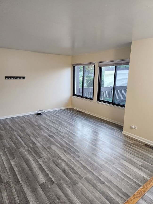 Photo - 451 Doral Terrace