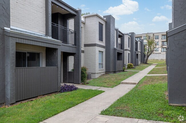 Alt - The Riley Apartments